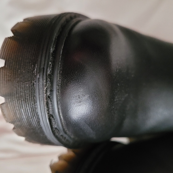 Dr. Martens Hurston Ankle Boots Black SZ 9 - Picture 10 of 10